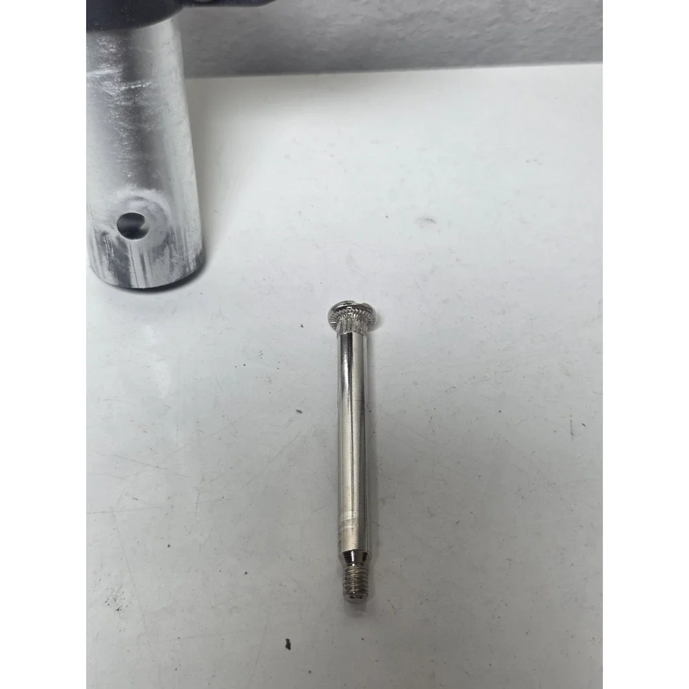 Shark Navigator handle for nv70 NV22 NV42, NV44, NV46, NV80, NV90 UV410